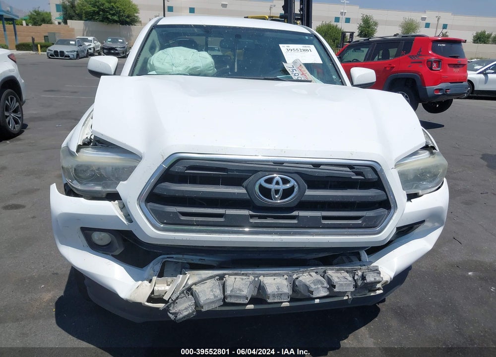 2017 TOYOTA TACOMA SR5 V6 VIN: 3TMAZ5CN6HM037514