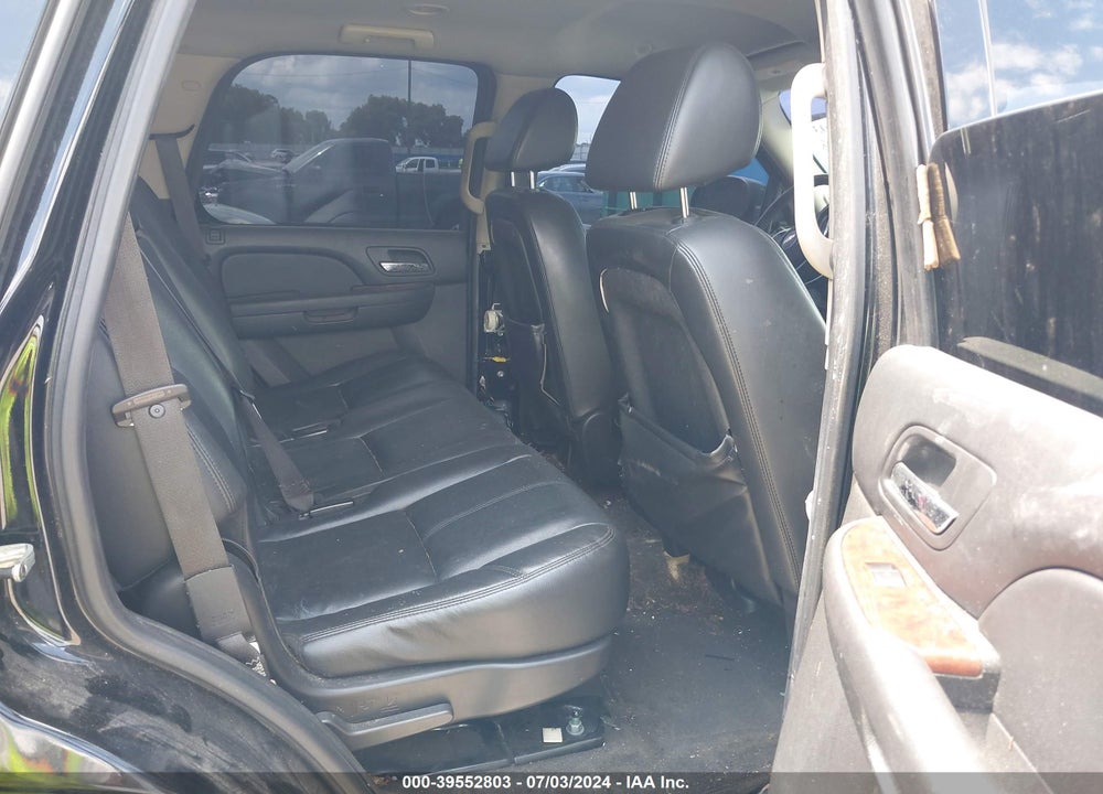 2008 CHEVROLET TAHOE LT VIN: 1GNFC13J58R193403