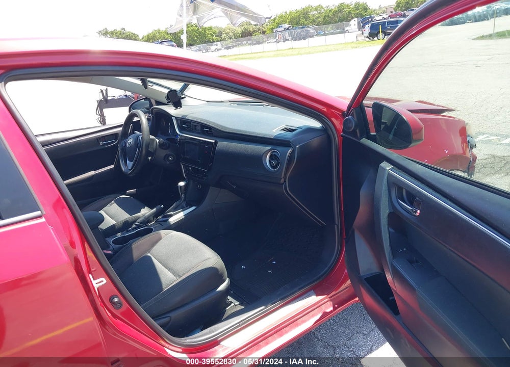 2017 TOYOTA COROLLA LE VIN: 5YFBURHE5HP718162