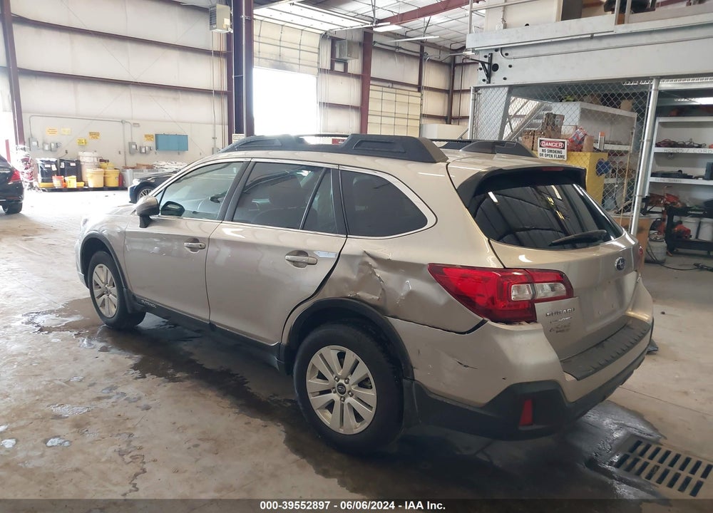 2018 SUBARU OUTBACK 2.5I PREMIUM VIN: 4S4BSAFC0J3204156