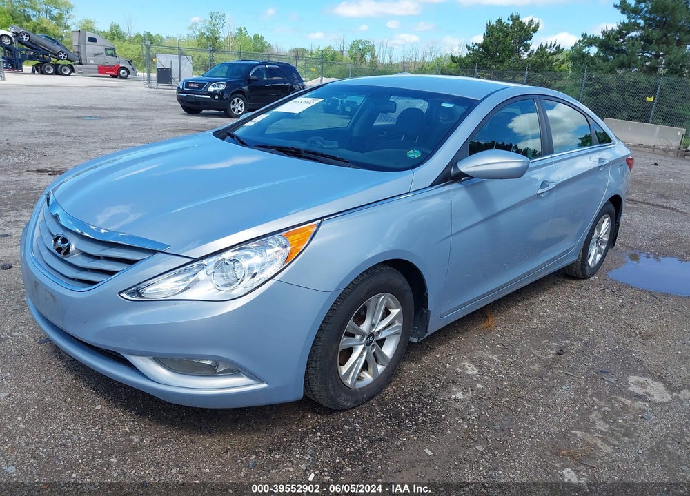 2013 HYUNDAI SONATA GLS VIN: 5NPEB4AC2DH805443