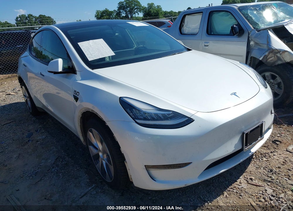 2021 TESLA MODEL Y LONG RANGE DUAL MOTOR ALL-WHEEL DRIVE VIN: 5YJYGDEE3MF300715