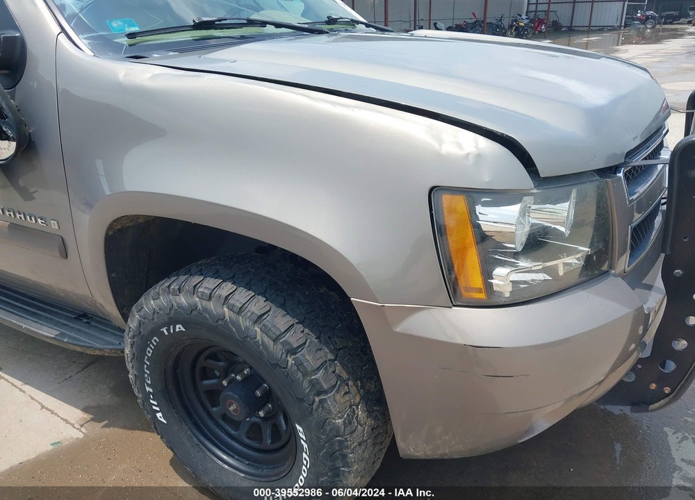2007 CHEVROLET TAHOE LT VIN: 1GNFK13017J269447