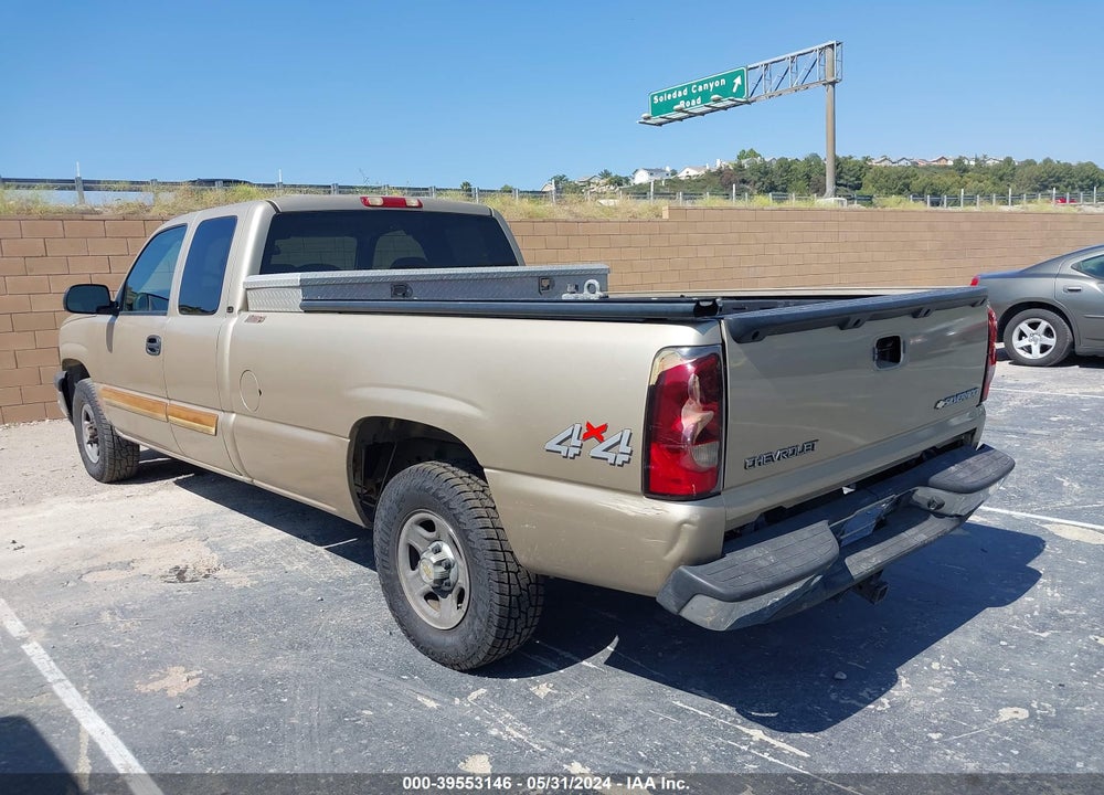 2004 CHEVROLET SILVERADO 1500 LS VIN: 1GCEK19V94E213607