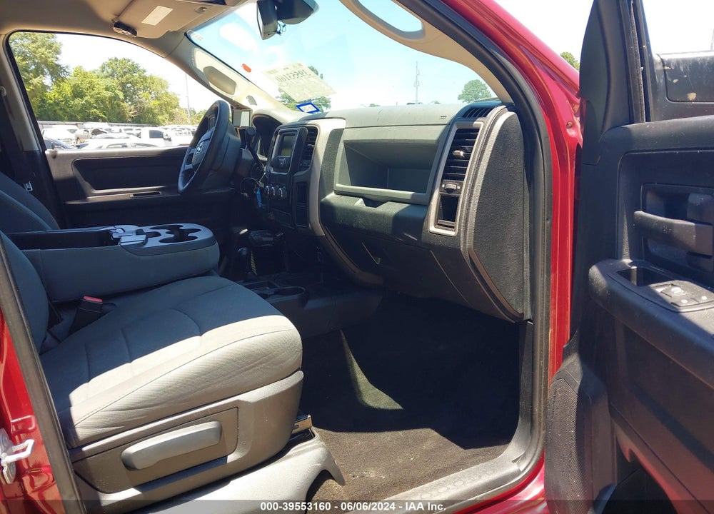 2015 RAM 2500 TRADESMAN VIN: 3C6UR5HL6FG615716