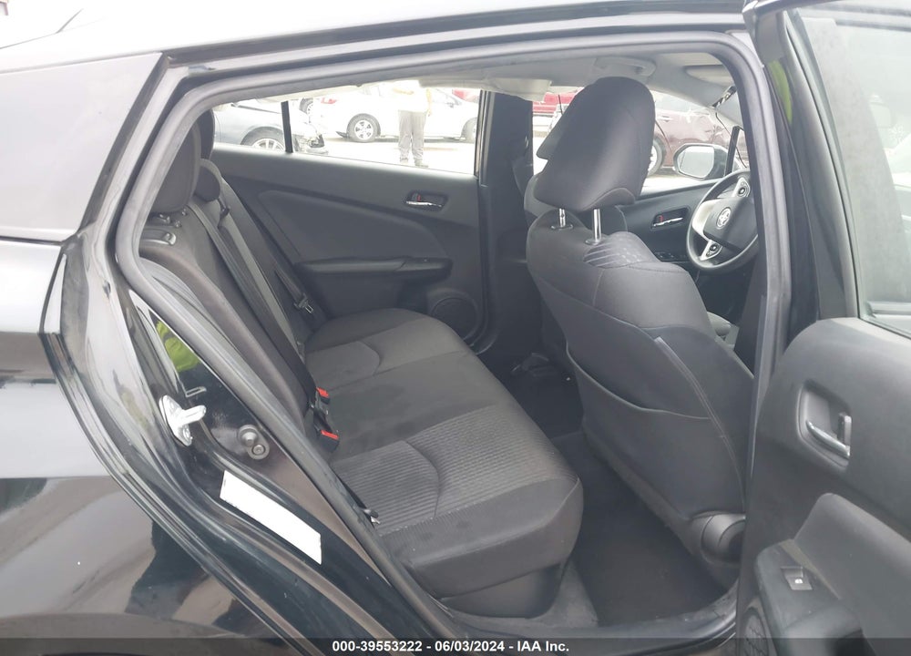 2018 TOYOTA PRIUS TWO VIN: JTDKBRFUXJ3581976