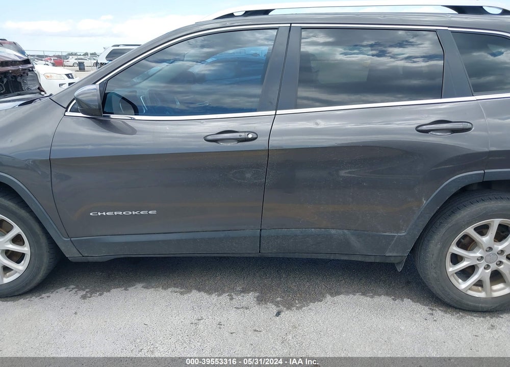 2018 JEEP CHEROKEE LATITUDE PLUS FWD VIN: 1C4PJLLBXJD553050