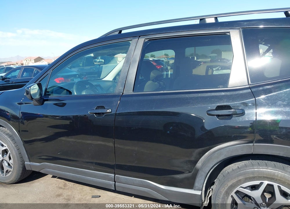 2019 SUBARU FORESTER PREMIUM VIN: JF2SKAEC3KH517519