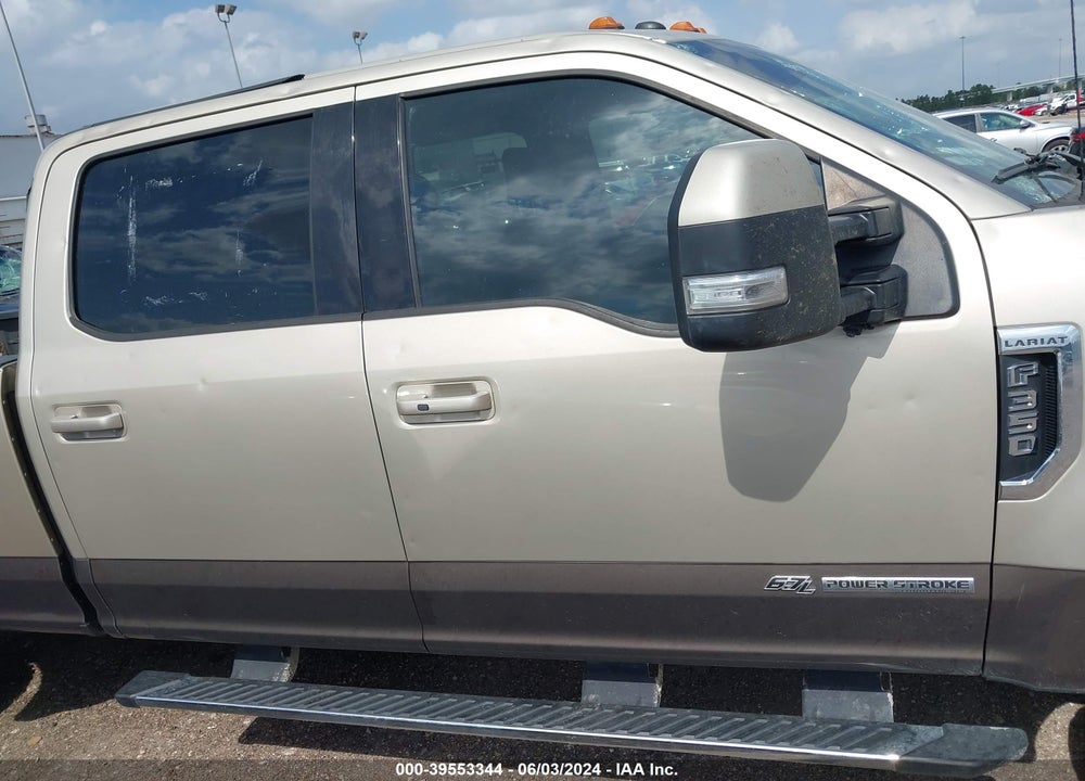 2017 FORD F-350 LARIAT VIN: 1FT8W3DT6HED84341