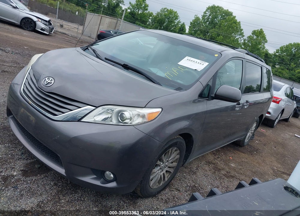 2011 TOYOTA SIENNA VIN: 5TDYK3DC2BS121681