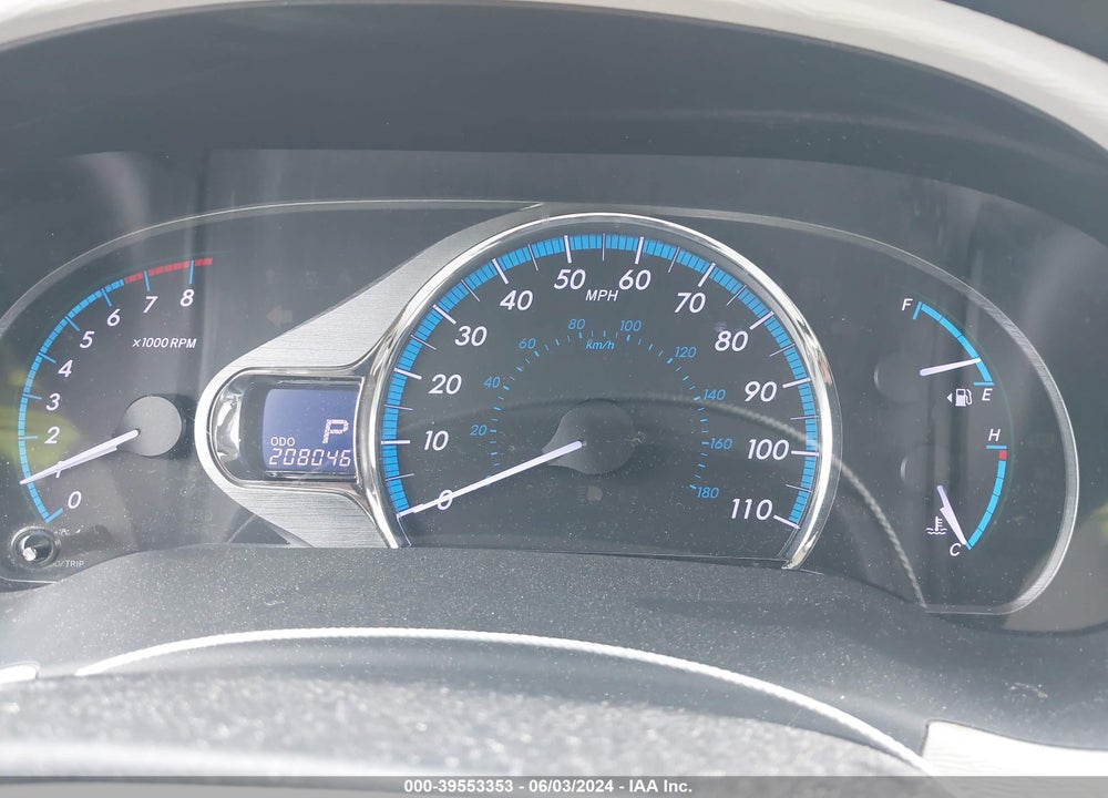 2011 TOYOTA SIENNA VIN: 5TDYK3DC2BS121681