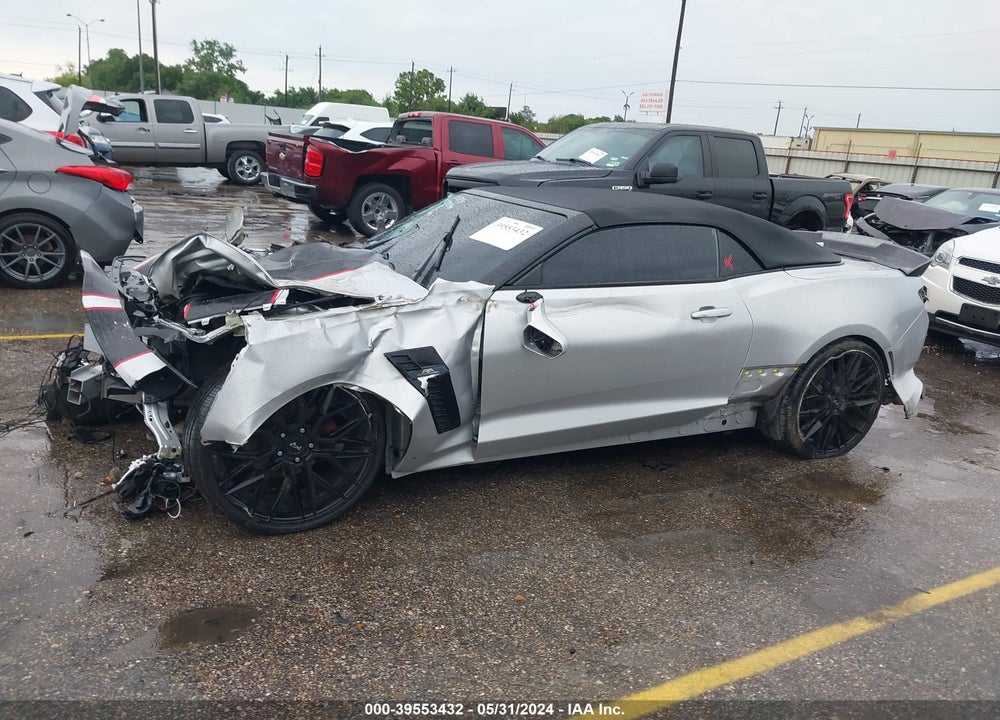 2018 CHEVROLET CAMARO 1LT VIN: 1G1FB3DS4J0180014