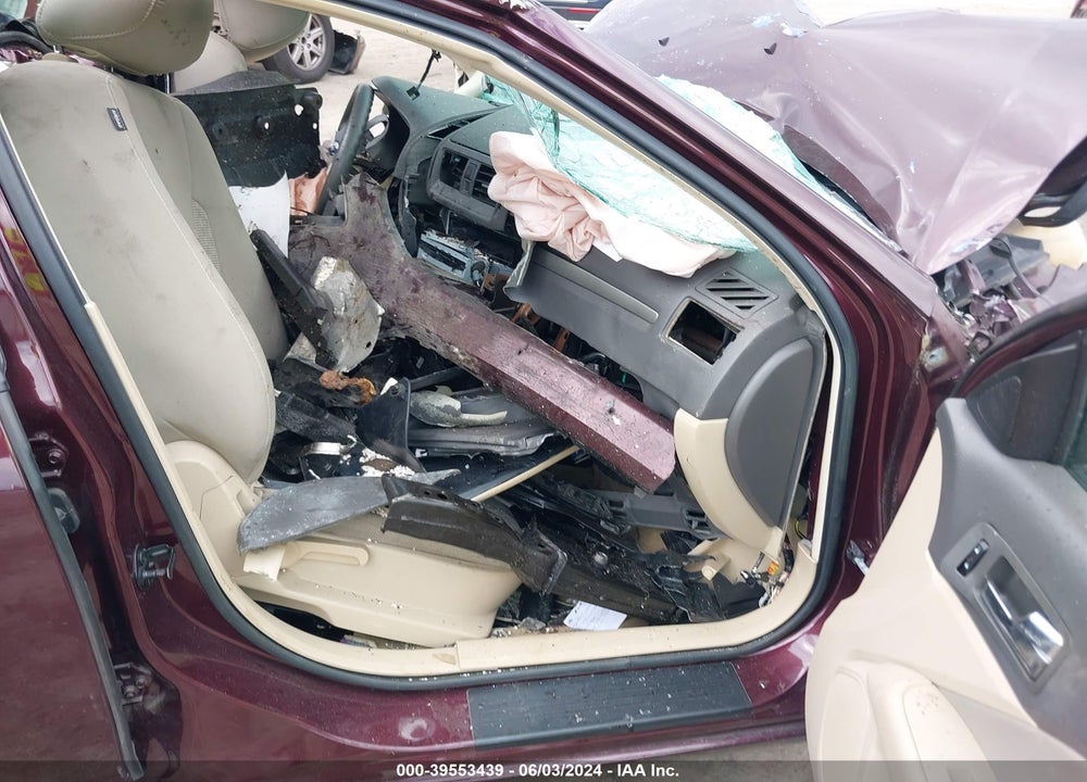 2012 FORD FUSION VIN: 3FAHP0HA6CR390155