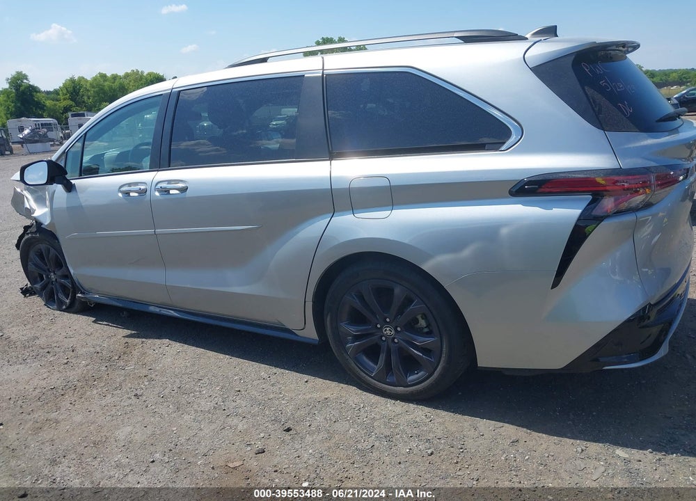 2022 TOYOTA SIENNA XSE VIN: 5TDDRKEC6NS118841