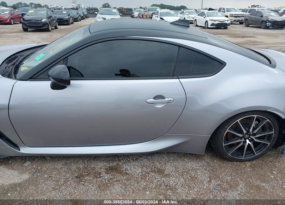 2024 TOYOTA GR86 BASE (A6) VIN: JF1ZNBB14R8753383