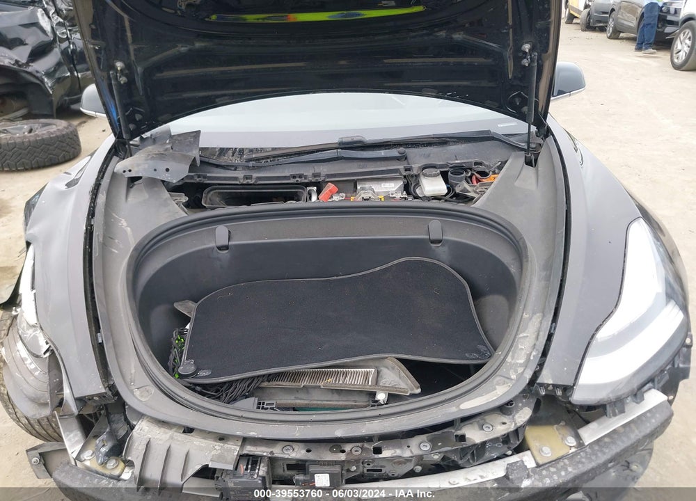 2018 TESLA MODEL 3 LONG RANGE/MID RANGE VIN: 5YJ3E1EA4JF061196