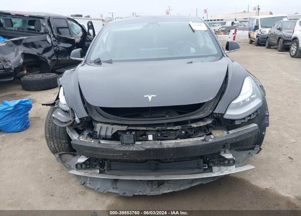 2018 TESLA MODEL 3 LONG RANGE/MID RANGE VIN: 5YJ3E1EA4JF061196