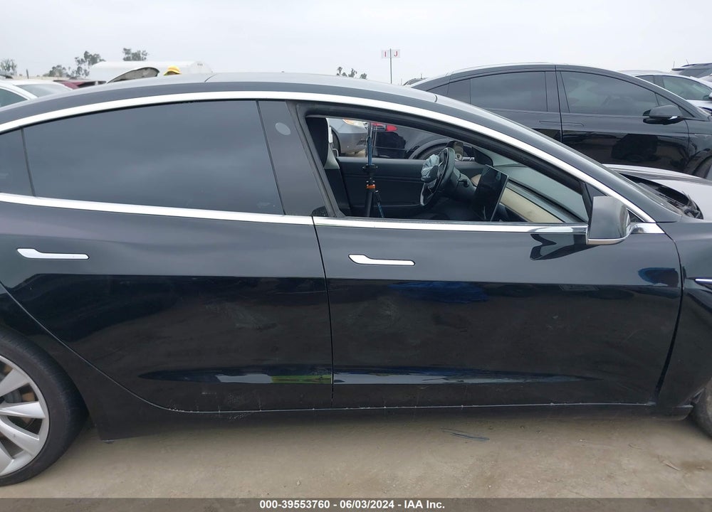 2018 TESLA MODEL 3 LONG RANGE/MID RANGE VIN: 5YJ3E1EA4JF061196