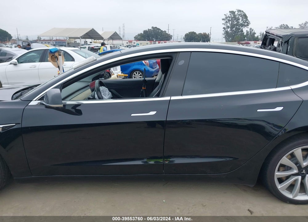 2018 TESLA MODEL 3 LONG RANGE/MID RANGE VIN: 5YJ3E1EA4JF061196