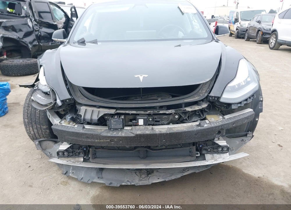 2018 TESLA MODEL 3 LONG RANGE/MID RANGE VIN: 5YJ3E1EA4JF061196