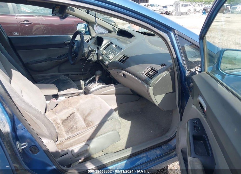 2008 HONDA CIVIC LX VIN: 1HGFA16548L070385