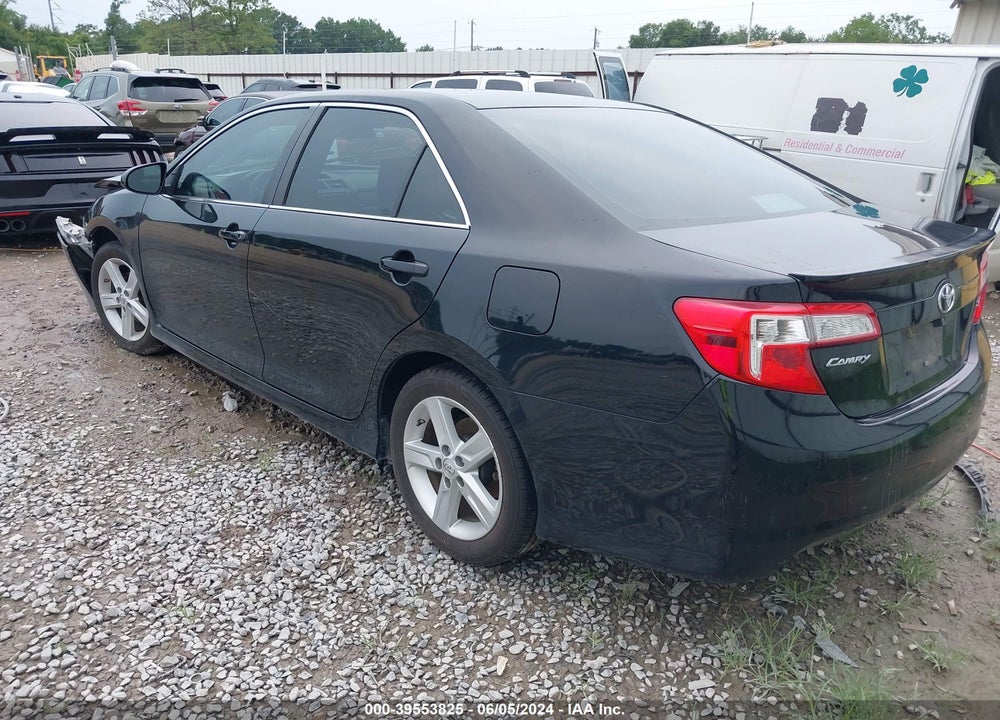 2014 TOYOTA CAMRY SE VIN: 4T1BF1FK0EU319559