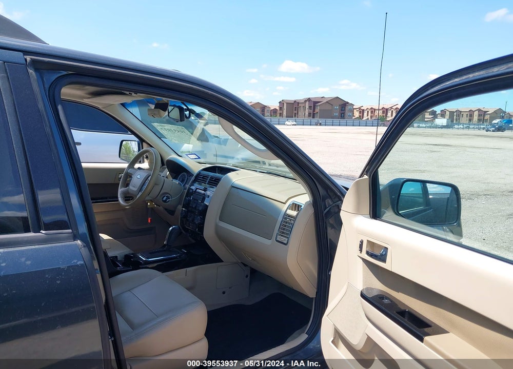 2009 FORD ESCAPE LIMITED VIN: 1FMCU04G49KA93790