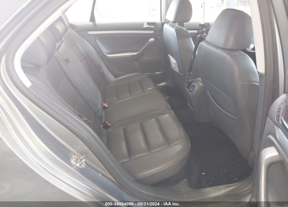2008 VOLKSWAGEN JETTA SE VIN: 3VWRM71KX8M161112
