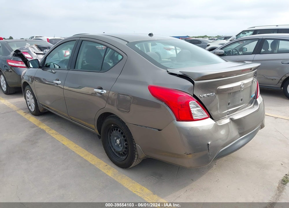 2015 NISSAN VERSA 1.6 SV VIN: 3N1CN7AP8FL873271