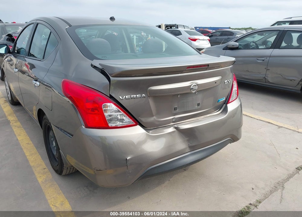2015 NISSAN VERSA 1.6 SV VIN: 3N1CN7AP8FL873271