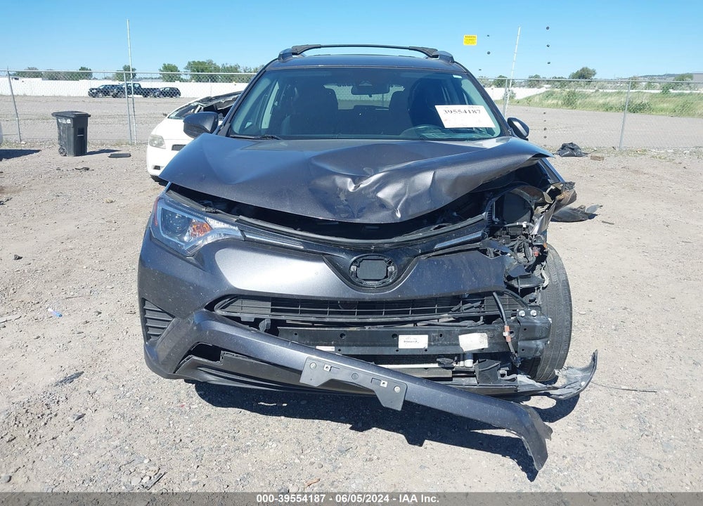 2017 TOYOTA RAV4 LE VIN: 2T3BFREVXHW547753