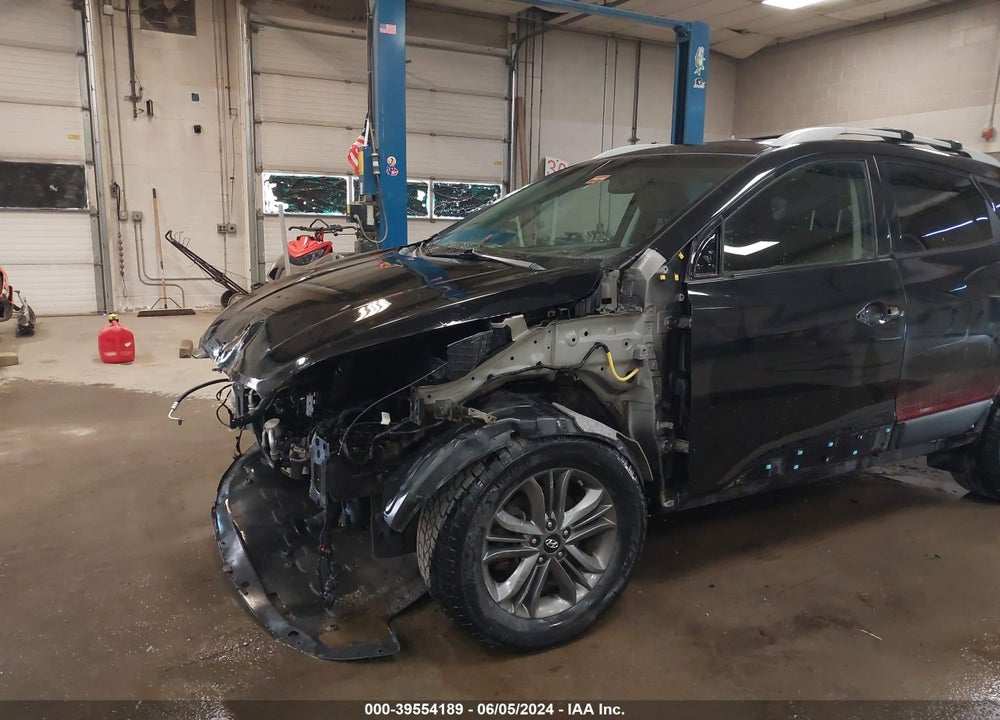 2014 HYUNDAI TUCSON WALKING DEAD EDITION VIN: KM8JUCAG2EU936154