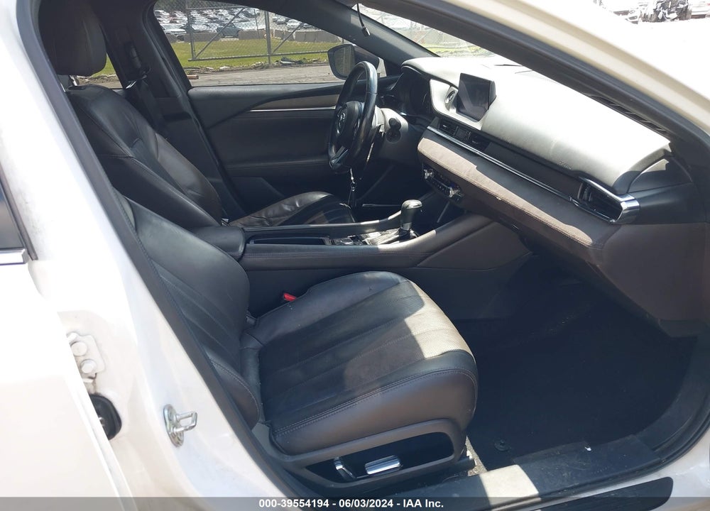 2018 MAZDA 6 SIGNATURE VIN: JM1GL1XY9J1319111