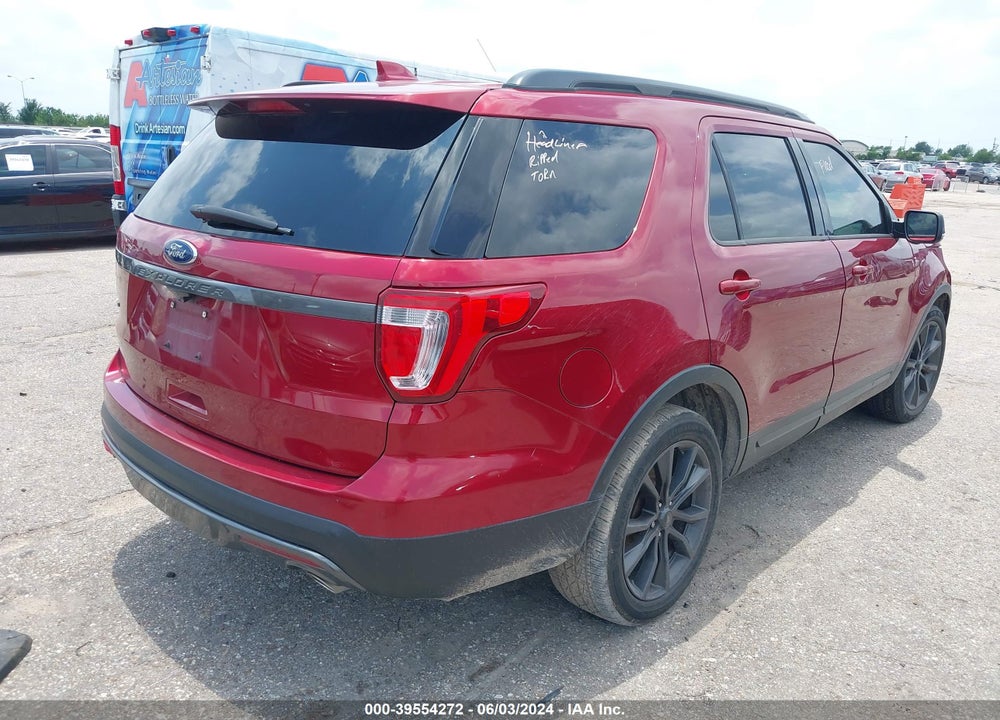 2017 FORD EXPLORER XLT VIN: 1FM5K7D81HGA68718