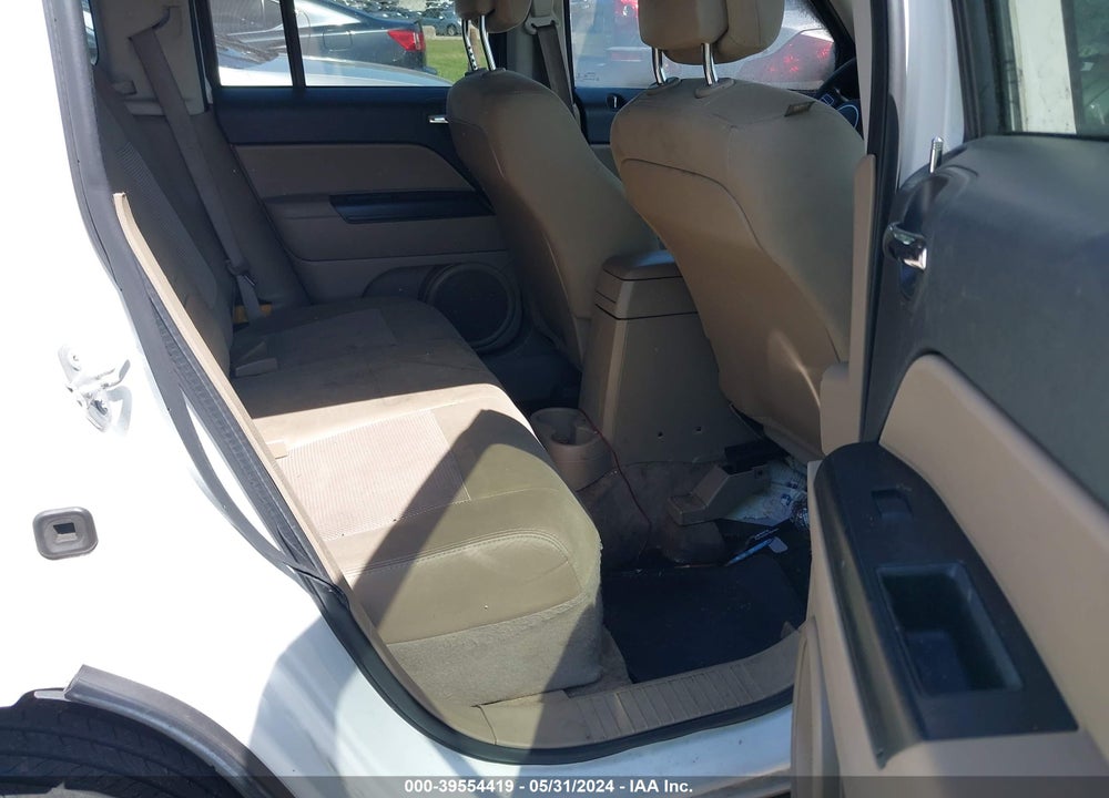 2016 JEEP PATRIOT SPORT VIN: 1C4NJPBB3GD582995