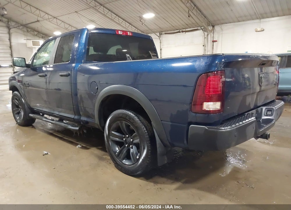 2021 RAM 1500 CLASSIC WARLOCK QUAD CAB 4X4 6'4 BOX VIN: 1C6RR7GG2MS526608