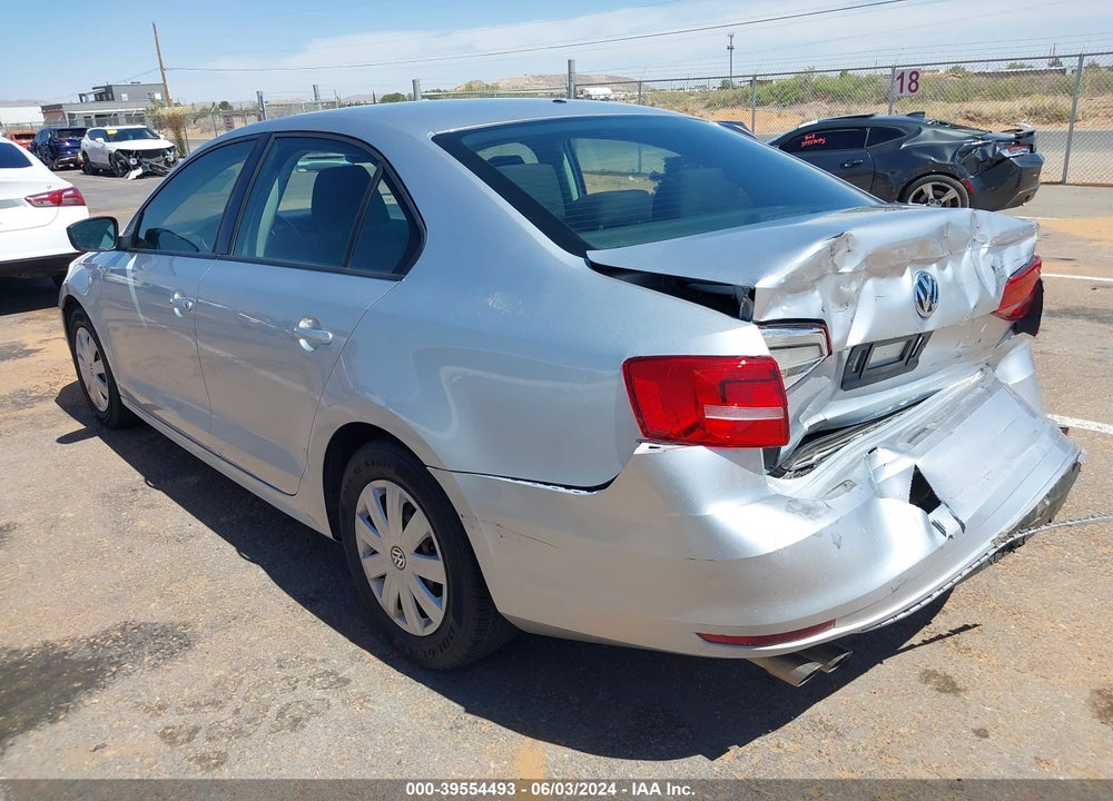 2015 VOLKSWAGEN JETTA 2.0L S VIN: 3VW2K7AJ3FM320046