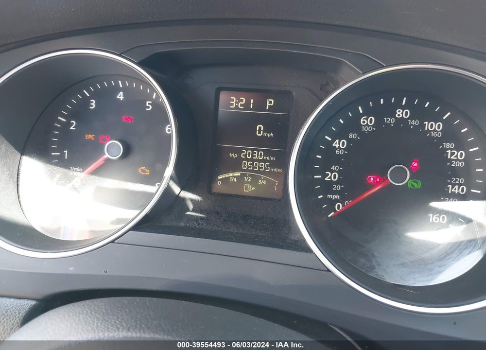 2015 VOLKSWAGEN JETTA 2.0L S VIN: 3VW2K7AJ3FM320046
