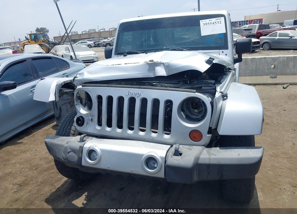 2012 JEEP WRANGLER UNLIMITED SAHARA VIN: 1C4HJWEG5CL141898