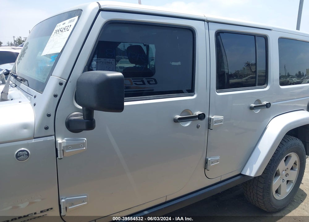 2012 JEEP WRANGLER UNLIMITED SAHARA VIN: 1C4HJWEG5CL141898