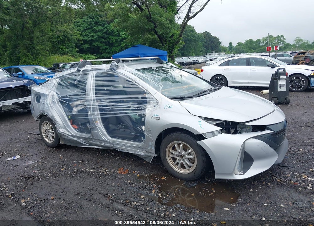 2022 TOYOTA PRIUS PRIME XLE VIN: JTDKAMFPXN3226277