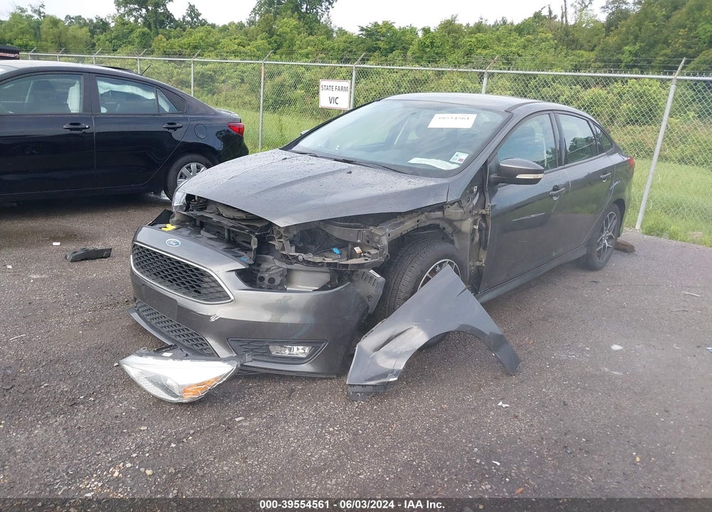 2015 FORD FOCUS SE VIN: 1FADP3F25FL365830