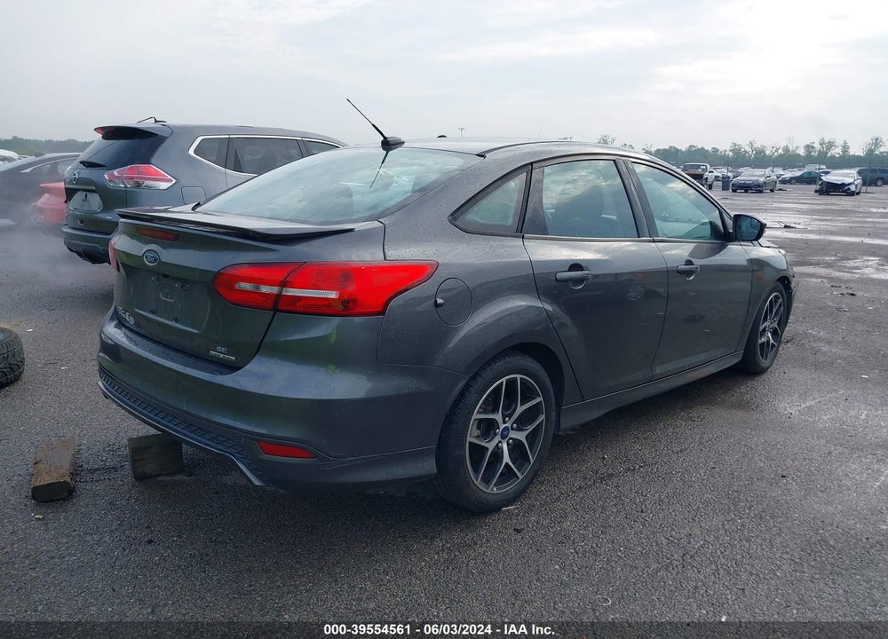 2015 FORD FOCUS SE VIN: 1FADP3F25FL365830