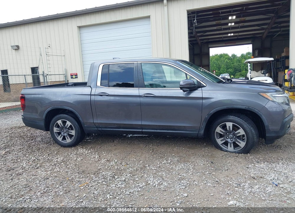 2017 HONDA RIDGELINE RTL-T VIN: 5FPYK2F66HB007916