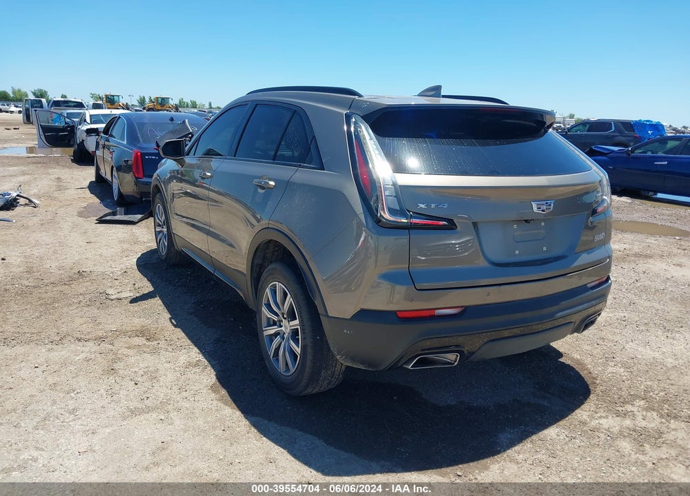 2020 CADILLAC XT4 FWD SPORT VIN: 1GYFZER45LF136171