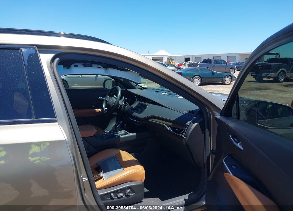 2020 CADILLAC XT4 FWD SPORT VIN: 1GYFZER45LF136171