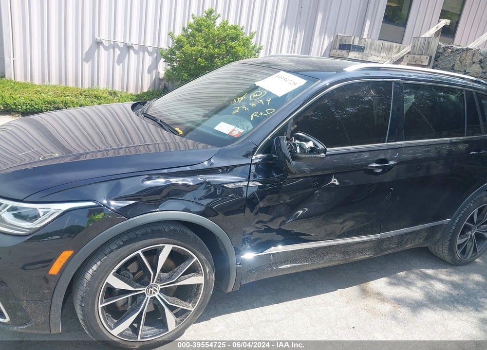 2022 VOLKSWAGEN TIGUAN 2.0T SEL R-LINE VIN: 3VV4B7AX3NM012570