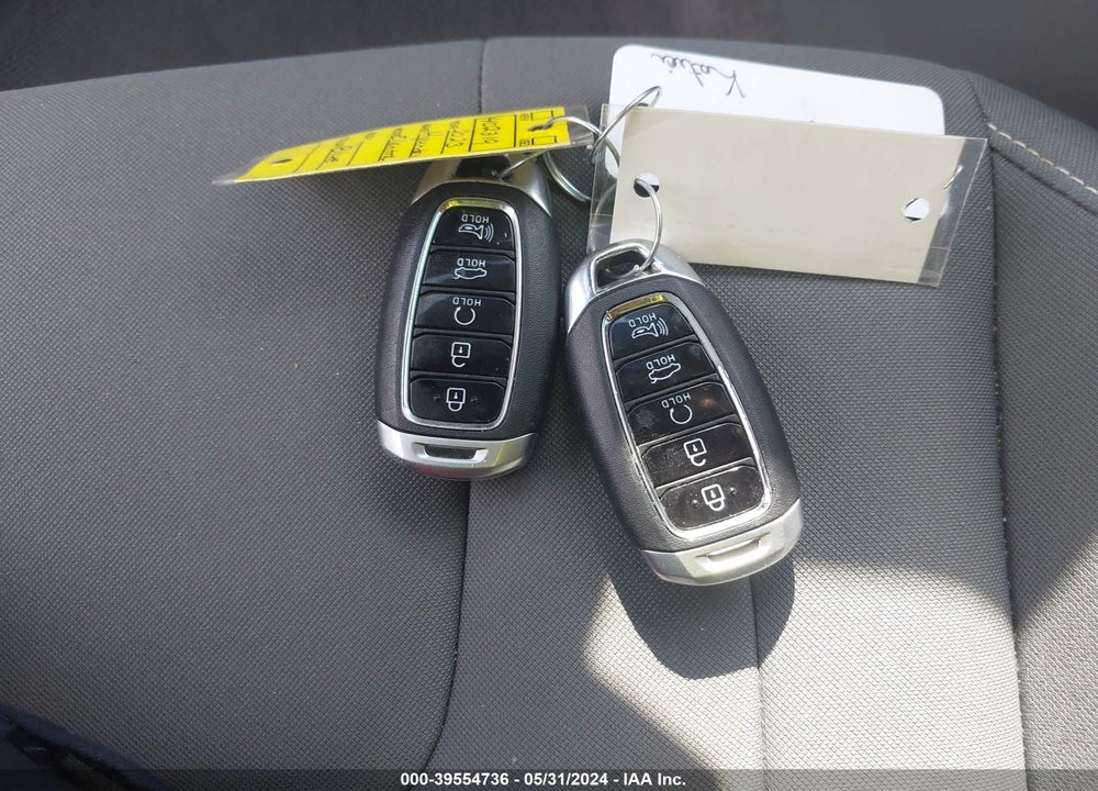2023 HYUNDAI ELANTRA VIN: KMHLM4AG8PU428210