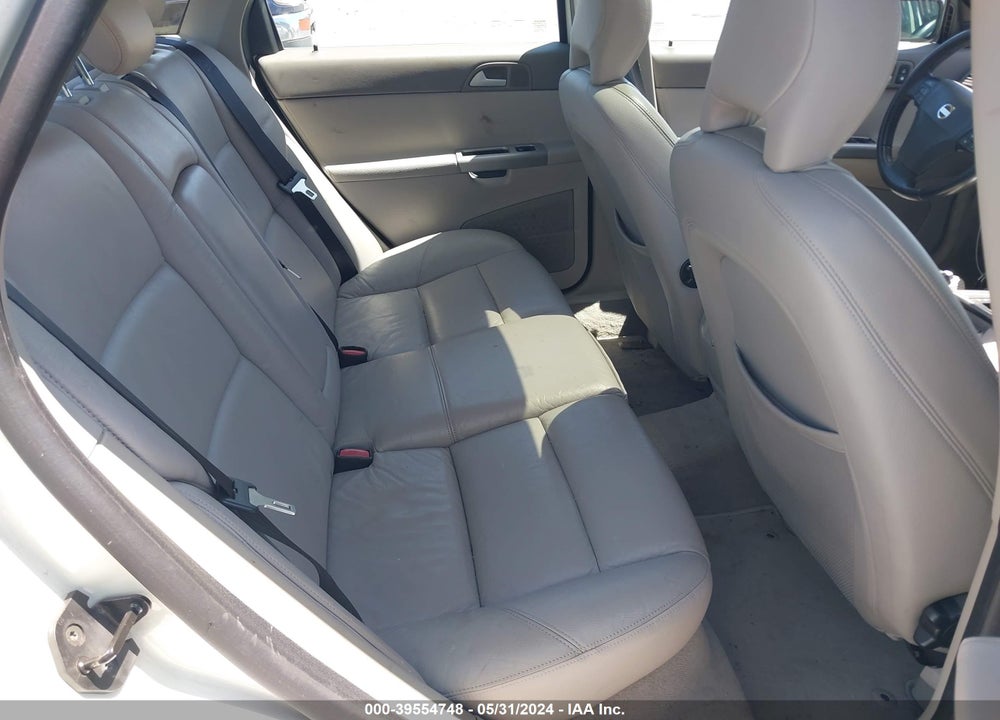 2005 VOLVO S40 2.4I VIN: YV1MS390052116398