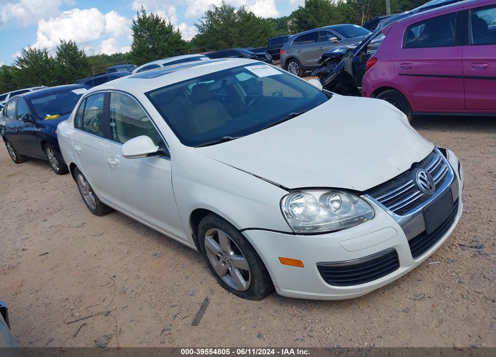 2008 VOLKSWAGEN JETTA SE/SEL VIN: 3VWRM71K38M070389